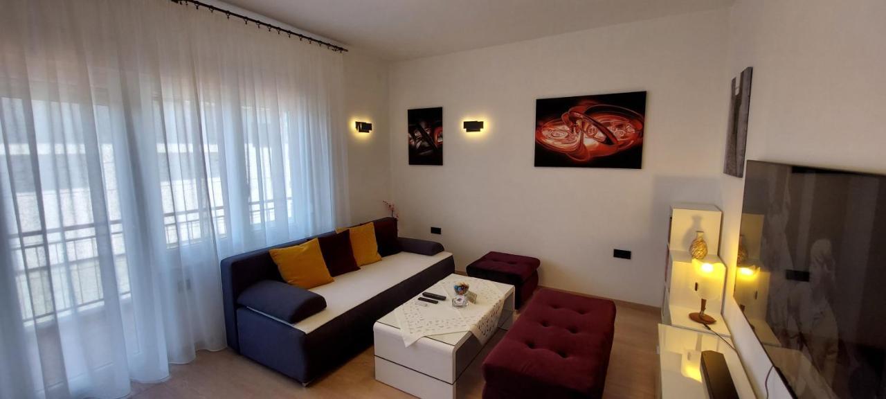Apartman Perunika Selce Exteriör bild